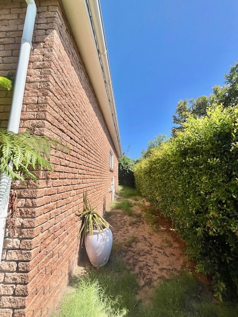 To Let 3 Bedroom Property for Rent in Reebok Western Cape